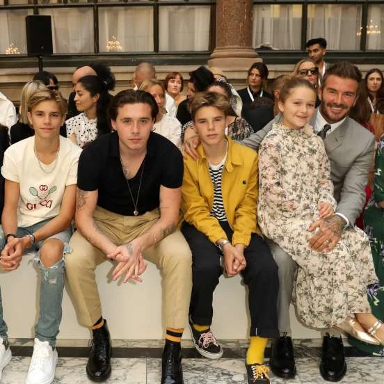 Οι Beckham’s στηρίζουν τη Victoria | Όλες οι φορές που η οικογένεια βρέθηκε στο front row της σχεδιάστριας - εικόνα 9