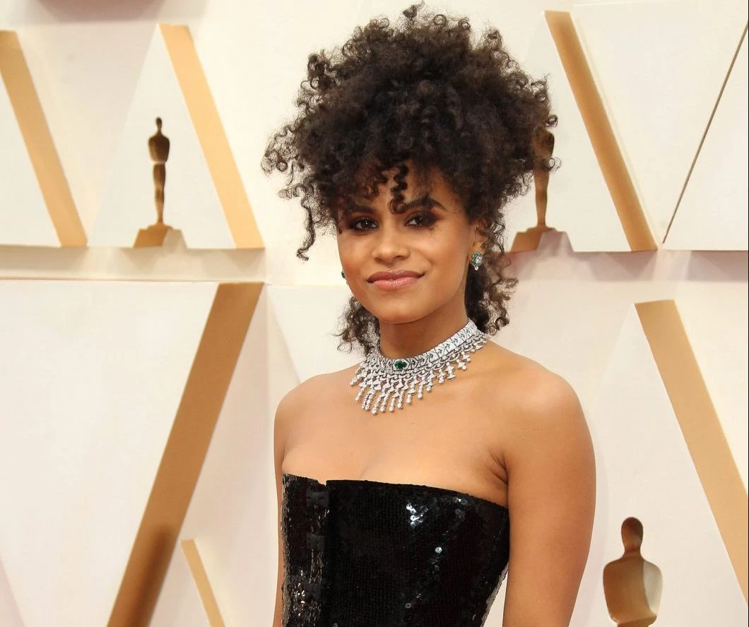 Oscars 2020 | Ήταν όλα ένα και ένα! Αυτά τα beauty looks ξεχώρισαν στην 92η Απονομή - εικόνα 15