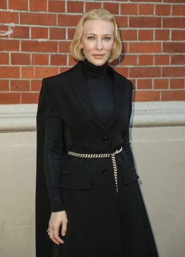 LFW AW '20 | To εντυπωσιακό front row στο show του οίκου Burberry