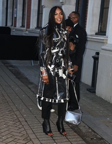 LFW AW '20 | To εντυπωσιακό front row στο show του οίκου Burberry - εικόνα 2