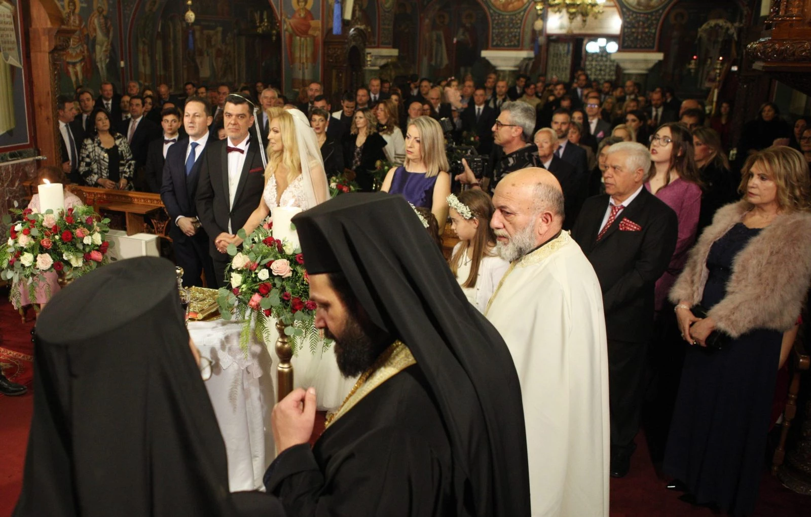 Ανδρέας Πάτσης - Βασιλική Παπαλουκά | Ο βουλευτής και η παρουσιάστρια έκαναν τον πιο ρομαντικό γάμο ανήμερα του Αγίου Βαλεντίνου - εικόνα 7