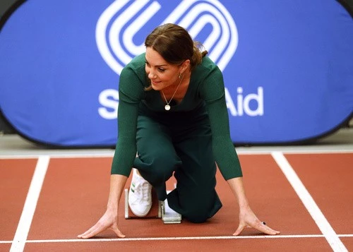 Τα αγαπημένα sneakers της Kate Middleton είναι πολύ οικονομικά και must για την άνοιξη | Θα τα βρεις εδώ - εικόνα 2