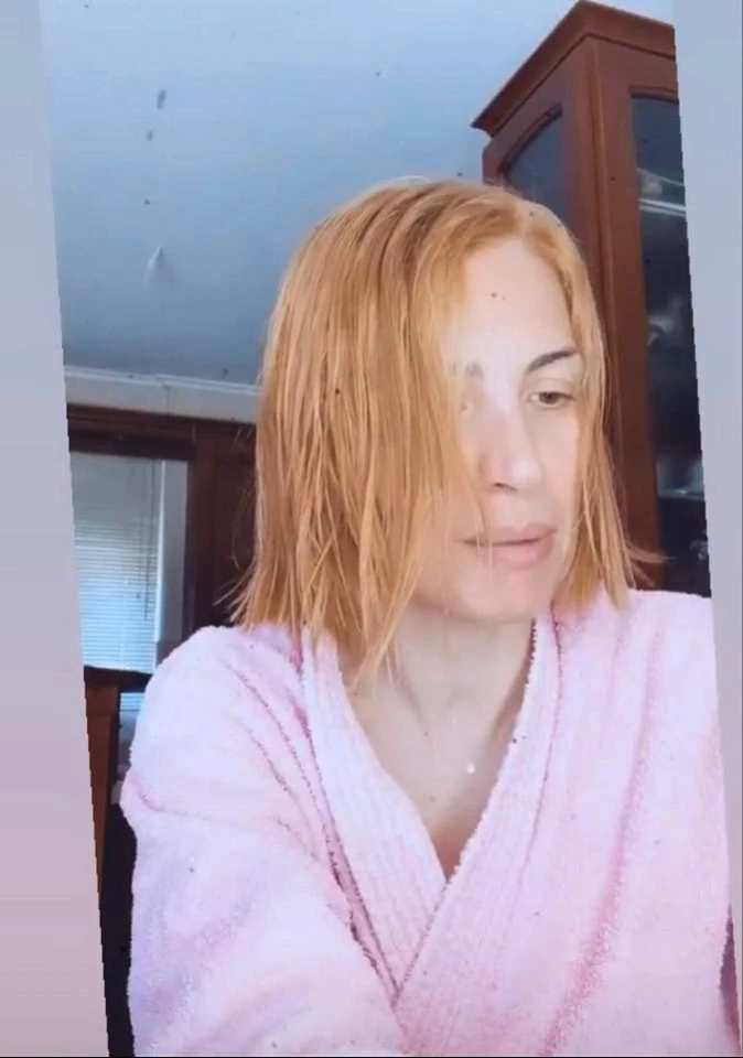 Η Μαρία Ηλιάκη αποφάσισε να βάψει τα μαλλιά της | Το πριν και το μετά (pics) - εικόνα 3