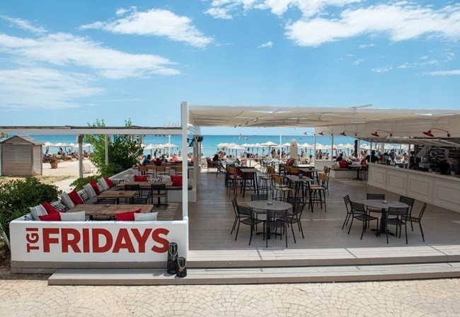 Τα TGI Fridays™ κάνουν πιο cool το καλοκαίρι στο Varkiza Resort - εικόνα 3