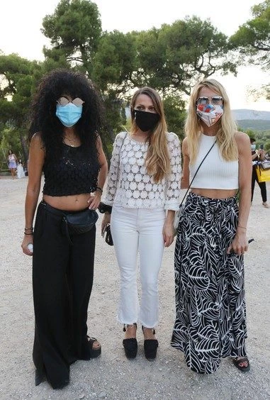 Έξοδος στην Επίδαυρο | Οι εμφανίσεις που ξεχώρισαν στην παράσταση "Πέρσες" - εικόνα 2