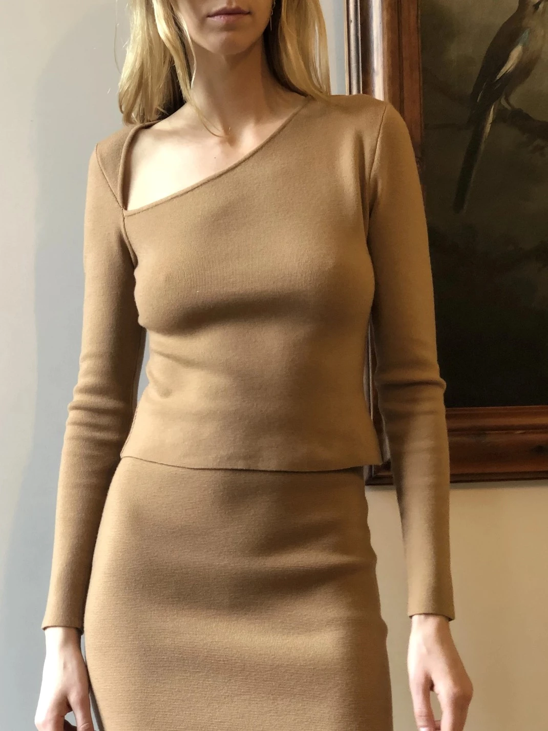 Η Meghan Markle φόρεσε τις δύο μεγαλύτερες τάσεις της σεζόν στο ίδιο σύνολο