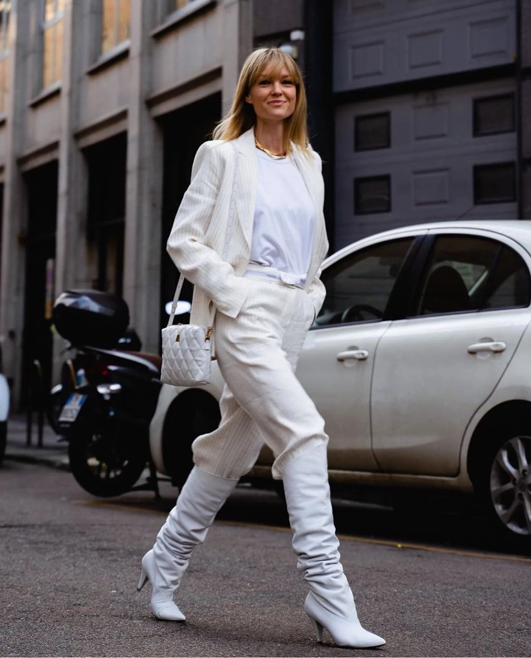 White is the new black | 10 looks που θα σε πείσουν πως το λευκό είναι η απόλυτη απόχρωση του χειμώνα - εικόνα 8