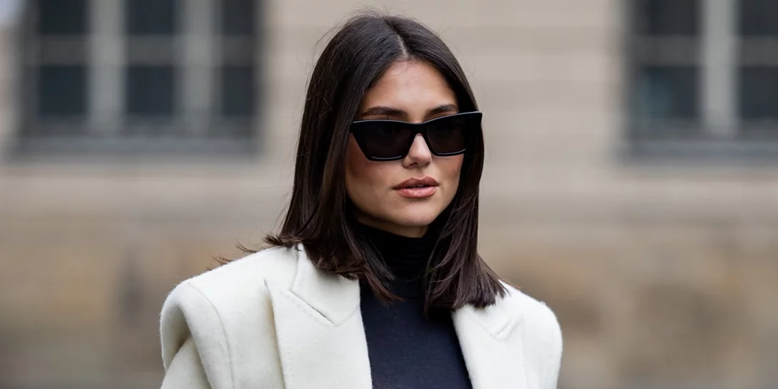 5 ολοκαίνουρια αρώματα του 2025 που φορούν ήδη οι πιο chic γυναίκες