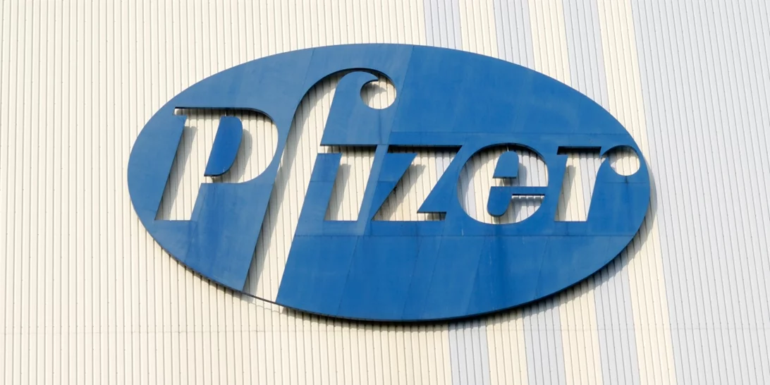 Εμβόλιο Pfizer | "Όχι" από τον FDA στην τρίτη δόση στον γενικό πληθυσμό