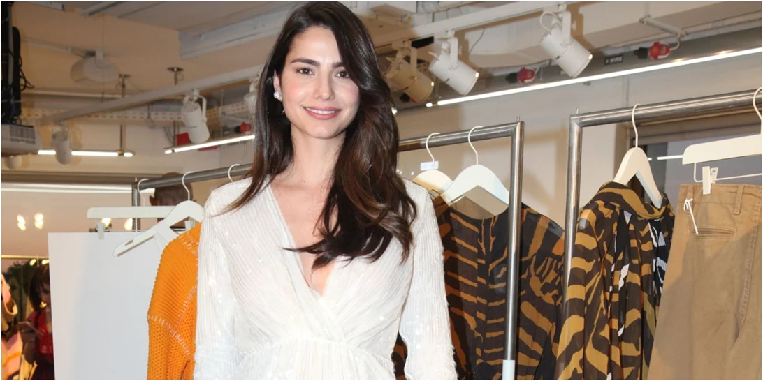 Φόρεσε το φούτερ σου όπως η Ηλιάνα Παπαγεωργίου