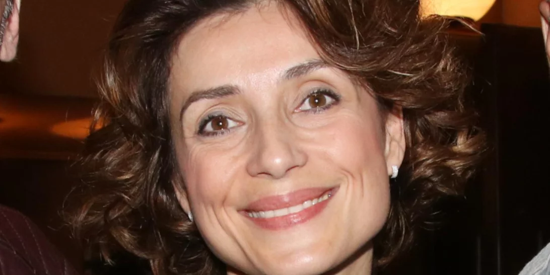 Στον παραμυθένιο γάμο της Ευδοκίας Ρουμελιώτη | Το παθιασμένο φιλί με τον σύζυγό της, Νικηφόρο Χαραγκιώνη