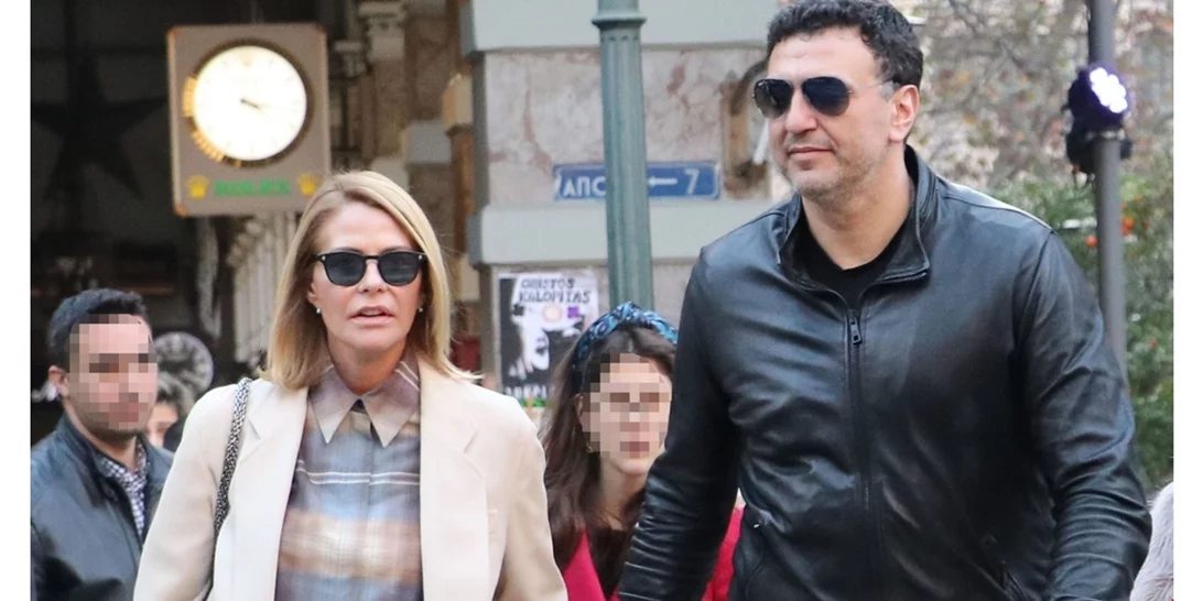 Η Τζένη Μπαλατσινού δείχνει τον updated τρόπο για να φορέσεις το τζιν σου τον χειμώνα