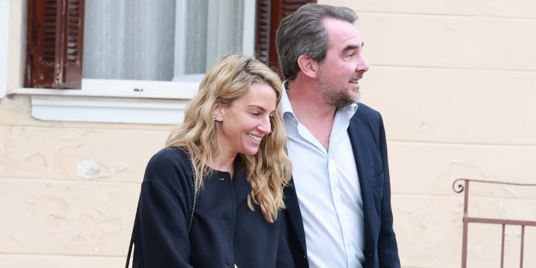 Νικόλαος Ντε Γκρες & Χρυσή Βαρδινογιάννη | Σπάνια κοσμική εμφάνιση με την Άννα Μαρία και τον Παύλο Ντε Γκρες