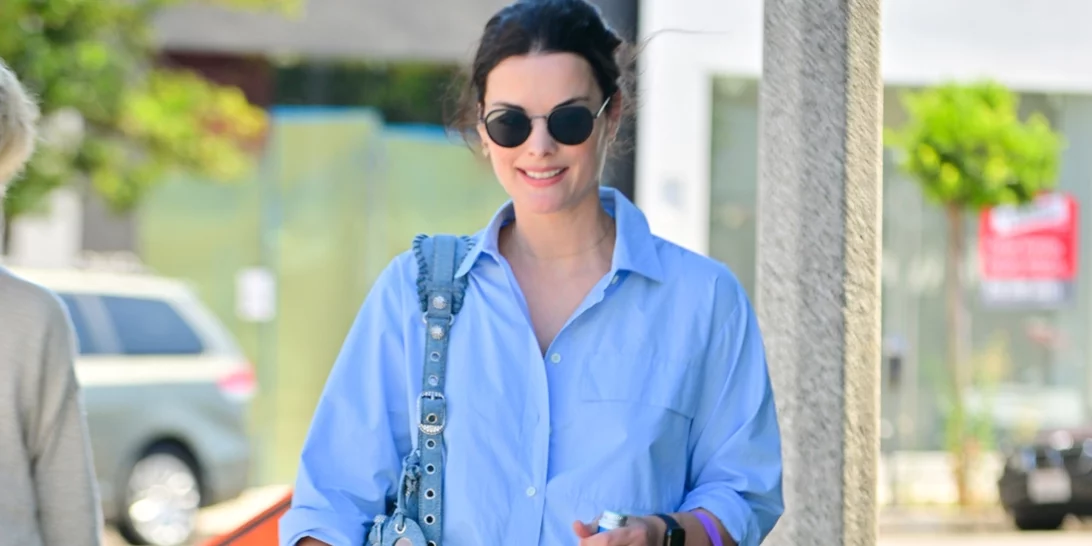 Τα denim αξεσουάρ που είναι οι leaders του ανοιξιάτικου street style