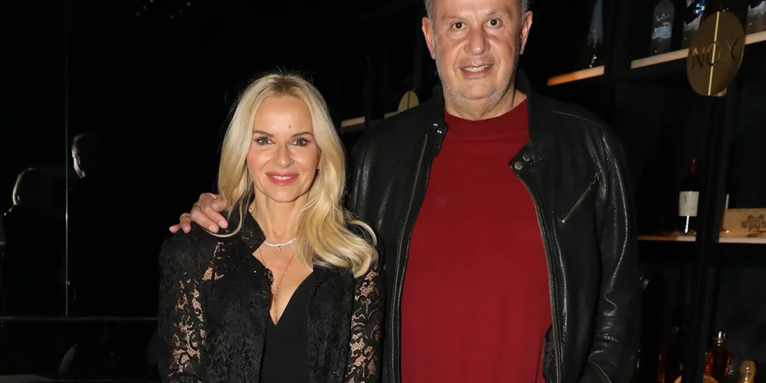 Μαρία Μπεκατώρου | Η γεμάτη λατρεία αγκαλιά στον Αντώνη Ρέμο