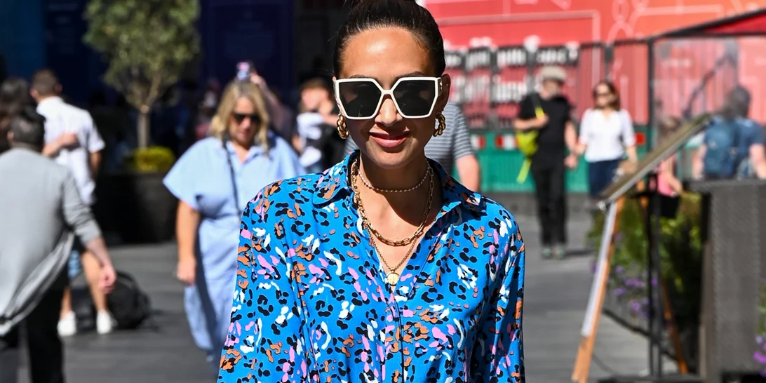 Τρία εμπριμέ φορέματα από την Stradivarius με τα οποία θα περάσεις όλο το καλοκαίρι