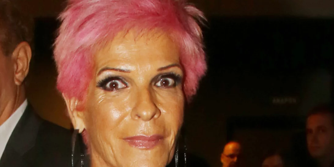 Σοφία Βόσσου | Ακινητοποιημένη στο σπίτι της για 3 μήνες - Το ατύχημα στη Σαλαμίνα και το νέο χειρουργείο