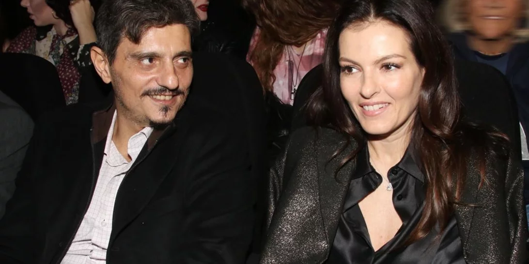 Ιωάννα Μαροσούλη | Η σύζυγος του Δημήτρη Γιαννακόπουλου απλή και κομψή στο γήπεδο