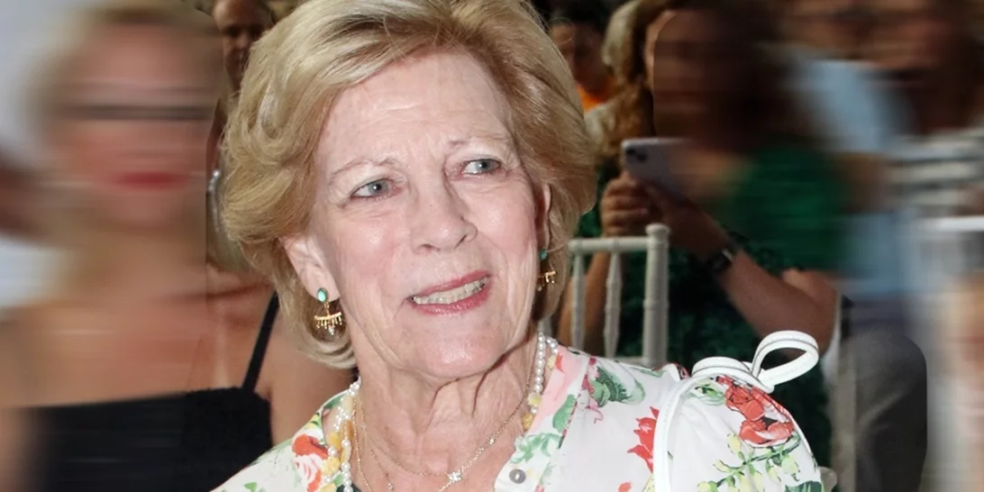 Άννα Μαρία | Βρέθηκε το 59 ετών νυφικό της στο Τατόι