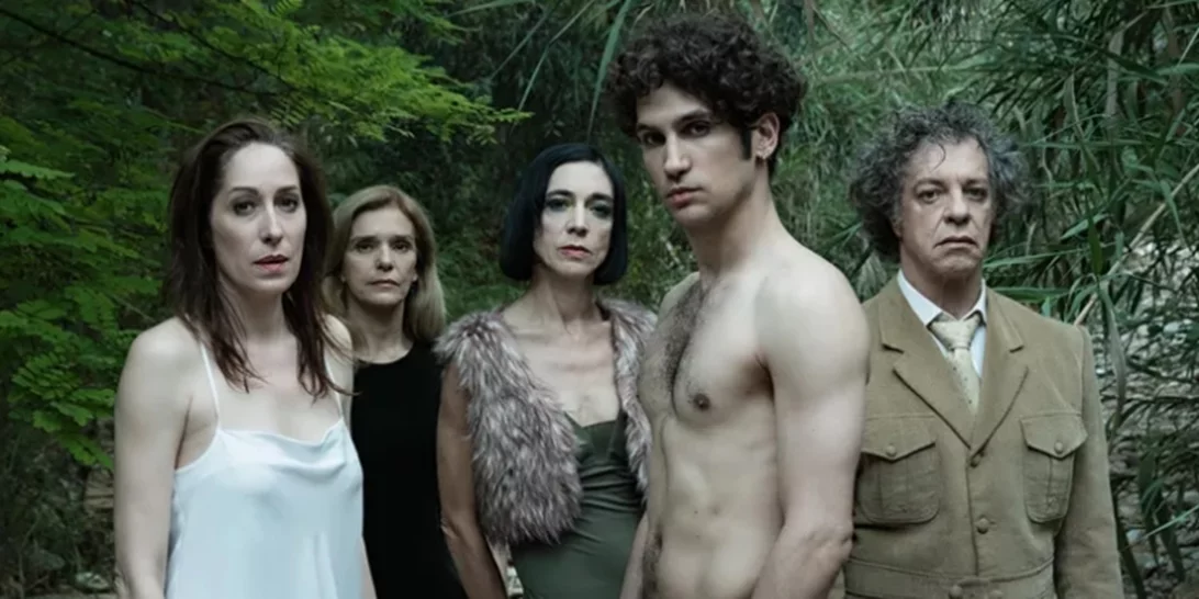 Ορέστης Χαλκιάς | "Ο Ιππόλυτος είναι ένας μυστηριώδης χαρακτήρας που γοητεύει κάθε ηθοποιό"