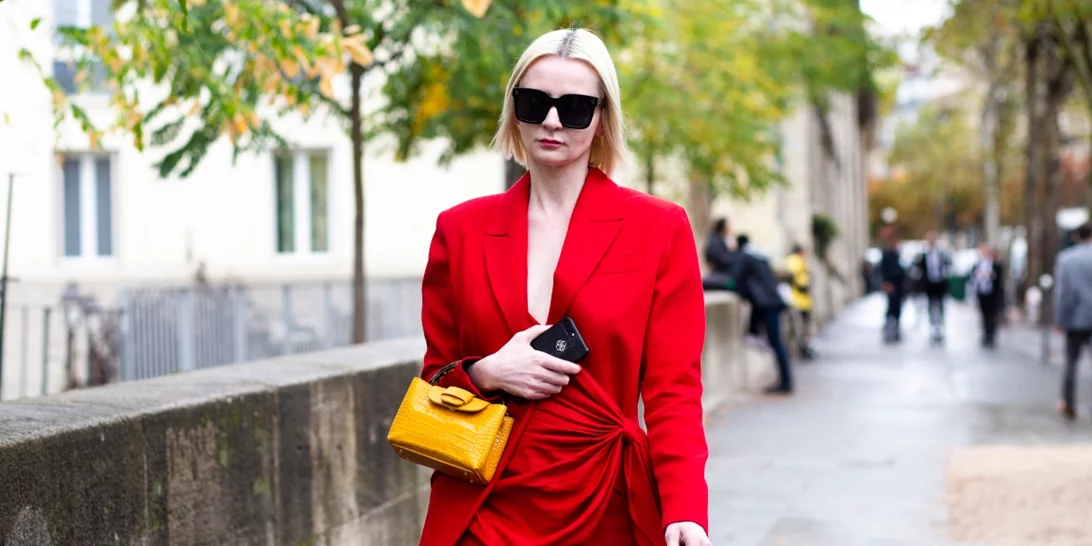 Τα partywear κομμάτια που ηγούνται στο glam style του 2021