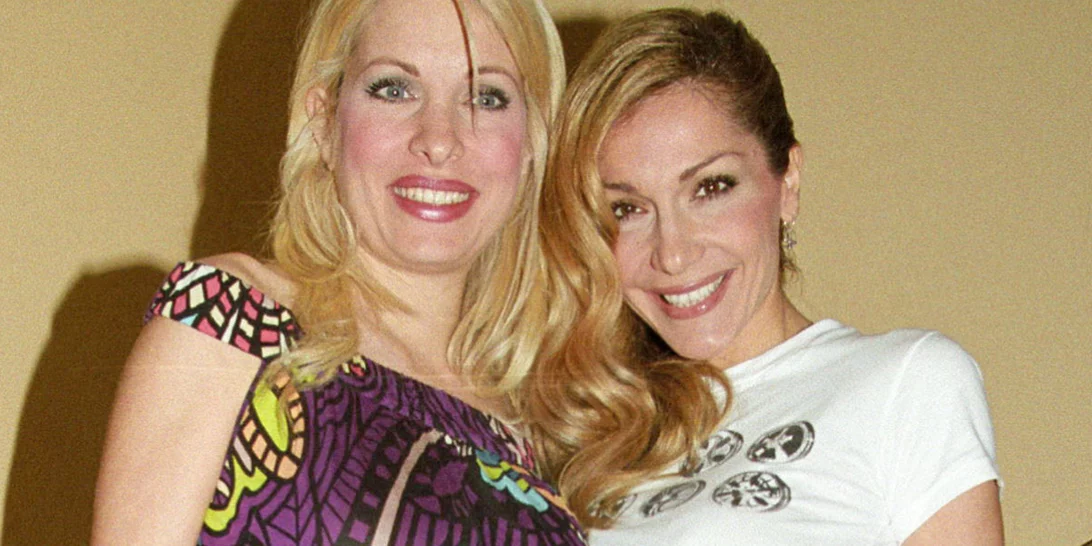 Ελένη Μενεγάκη | Έτσι σχολίασε την πρώτη επίσημη κοινή εμφάνιση των Βανδή-Μπισμπίκη