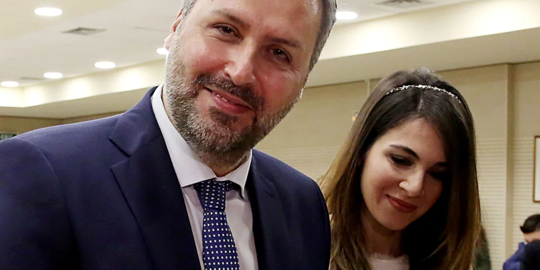 Γιάννης Καλλιάνος - Χάρις Δαμιανού | Δεύτερο παιδί για το ζευγάρι; (vid)