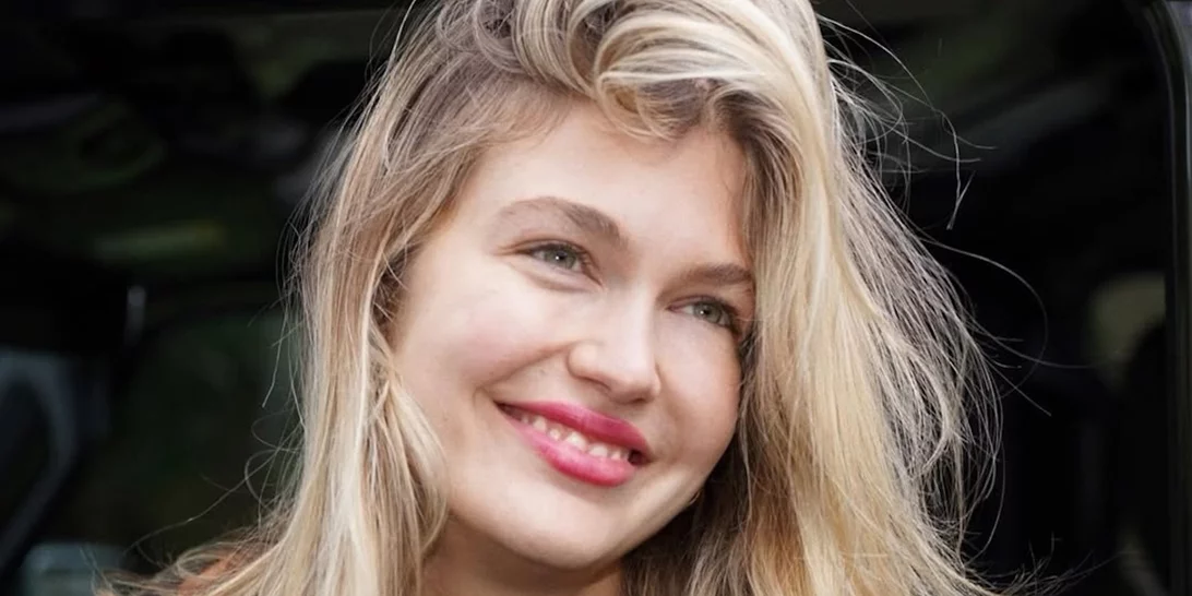 Οι διαφορετικοί ρόλοι της Κλέλιας Ανδριολάτου | Σε παιδική ηλικία στο θέατρο