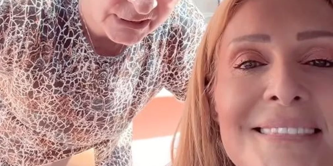 Η Νατάσα Θεοδωρίδου στο πατρικό της σπίτι στη Θεσσαλονίκη - Της μαγειρεύει η μητέρα της, Σοφία