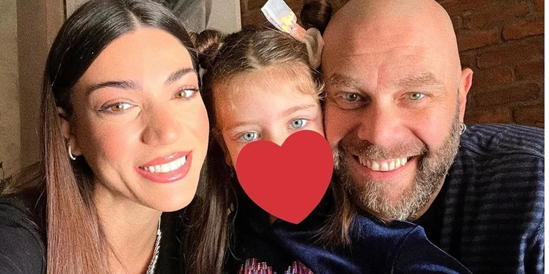 Ήβη Αδάμου | Ψήνει μπισκότα με τις φίλες της κόρης της, Ανατολής