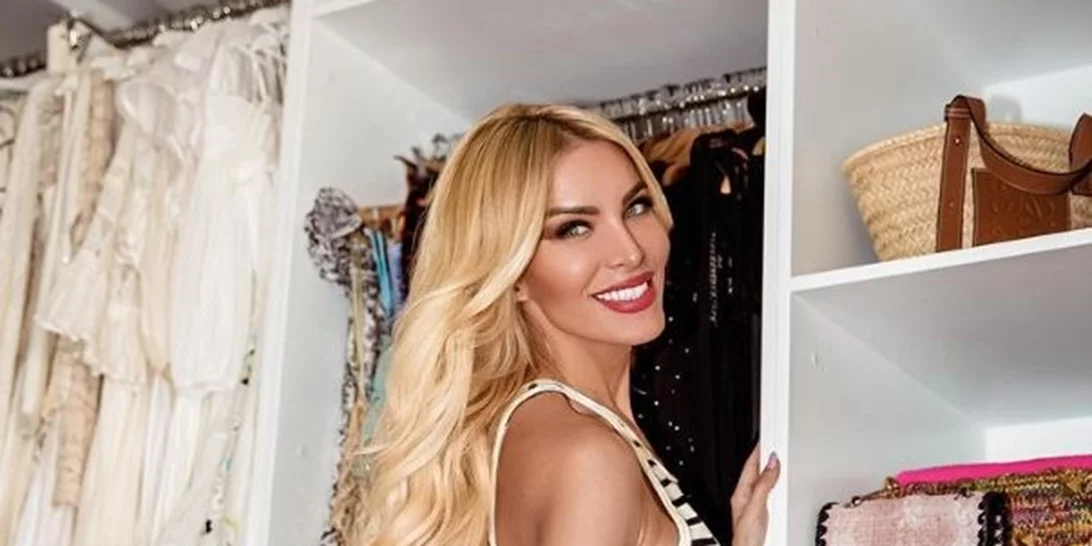 Το two piece της Κατερίνας Καινούργιου από τη Lynne που θα φορέσεις στις διακοπές