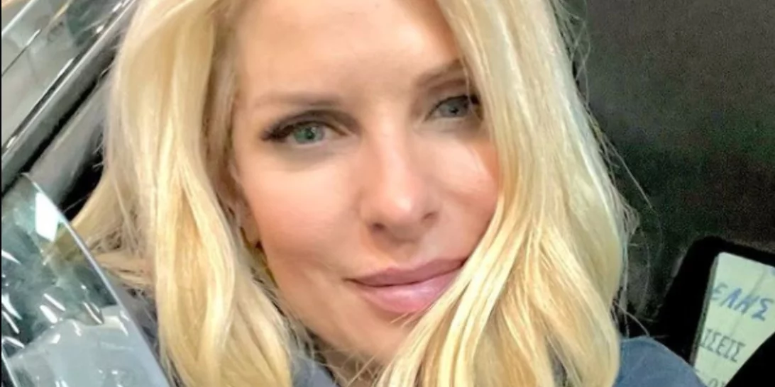 Φυσική ομορφιά | Η Ελένη Μενεγάκη ποζάρει χωρίς μακιγιάζ και εντυπωσιάζει