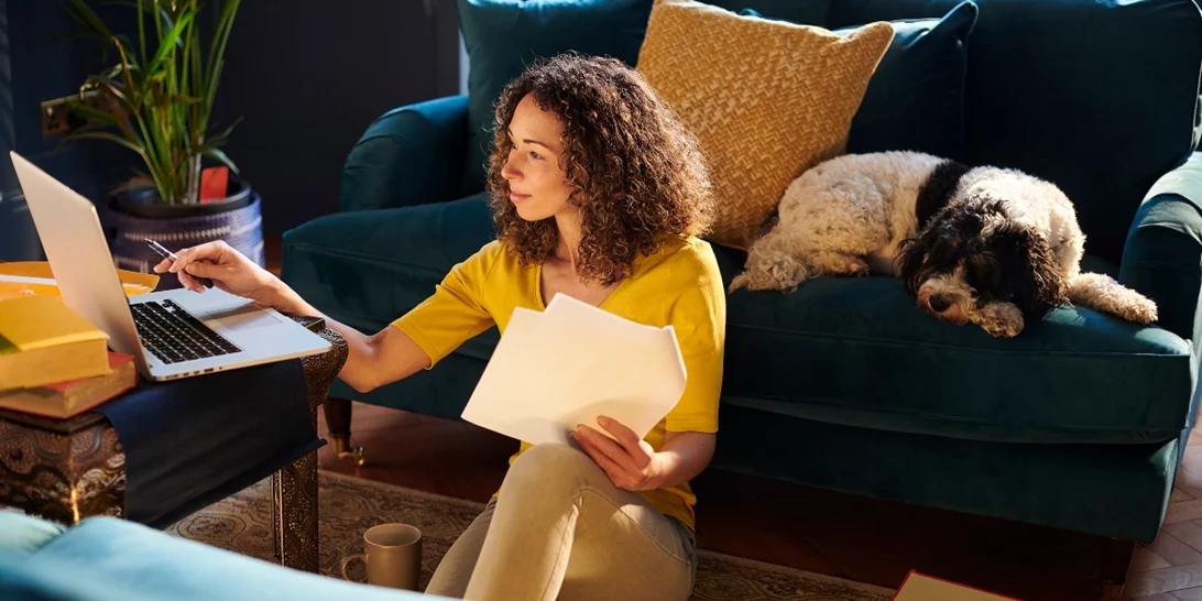 Μπήκες τηλεργασία; Τα homewear κομμάτια που θα κάνουν κάθε μέρα κομψότερη