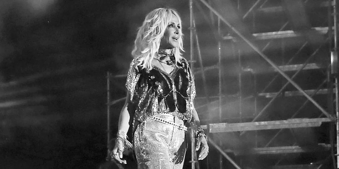 Δεν περίμεναμε κάτι λιγότερο από την γκαρνταρόμπα της Άννας Βίσση