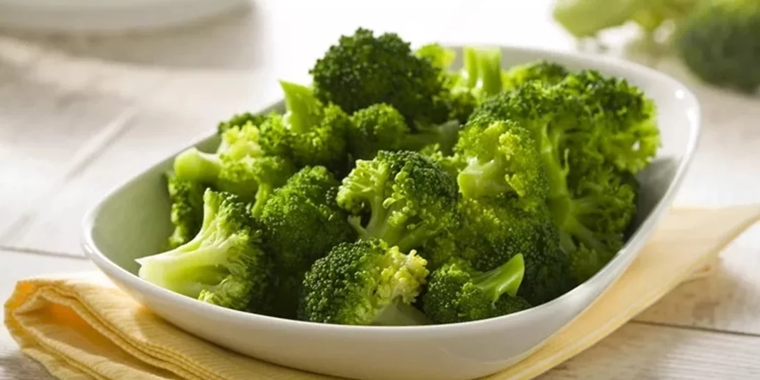 Βράζεις μπρόκολο; Το ένα απλό μπαχαρικό που το μετατρέπει σε "υπερτροφή"!