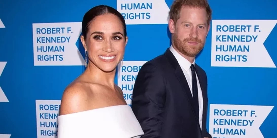 "Δεν υπάρχει περίπτωση αυτά τα παιδιά να είναι δικά τους" | Με παιδιά "κομπάρσους" η φωτογραφία που μοιράστηκαν ο Ηarry και η Μeghan;