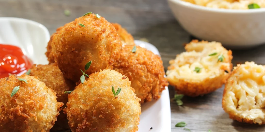 Οι πιο yummy τυροκροκέτες που θα φτιάξεις σήμερα | Μόνο με 2 υλικά