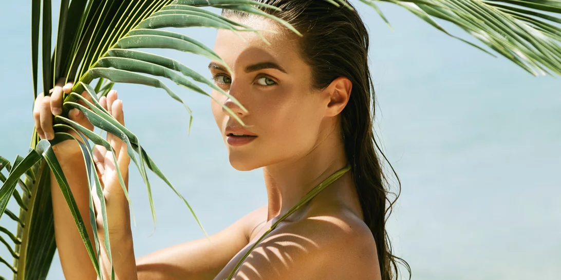 Βρήκαμε το πολυχρηστικό λάδι σώματος και μαλλιών που θα γίνει το αγαπημένο σου φέτος το καλοκαίρι