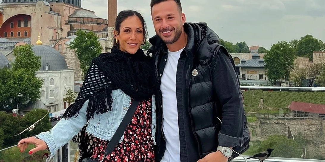 Ανθή Βούλγαρη | Ο σύζυγός της μας δείχνει το μωρό τους για πρώτη φορά