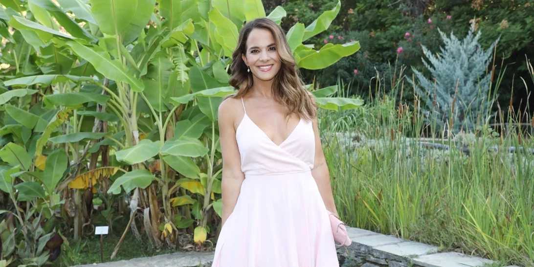 Ελιάνα Χρυσικοπούλου | Φόρεσε το πιο ανοιξιάτικο Mango πουκάμισο που ταιριάζει τέλεια με τζιν παντελόνι