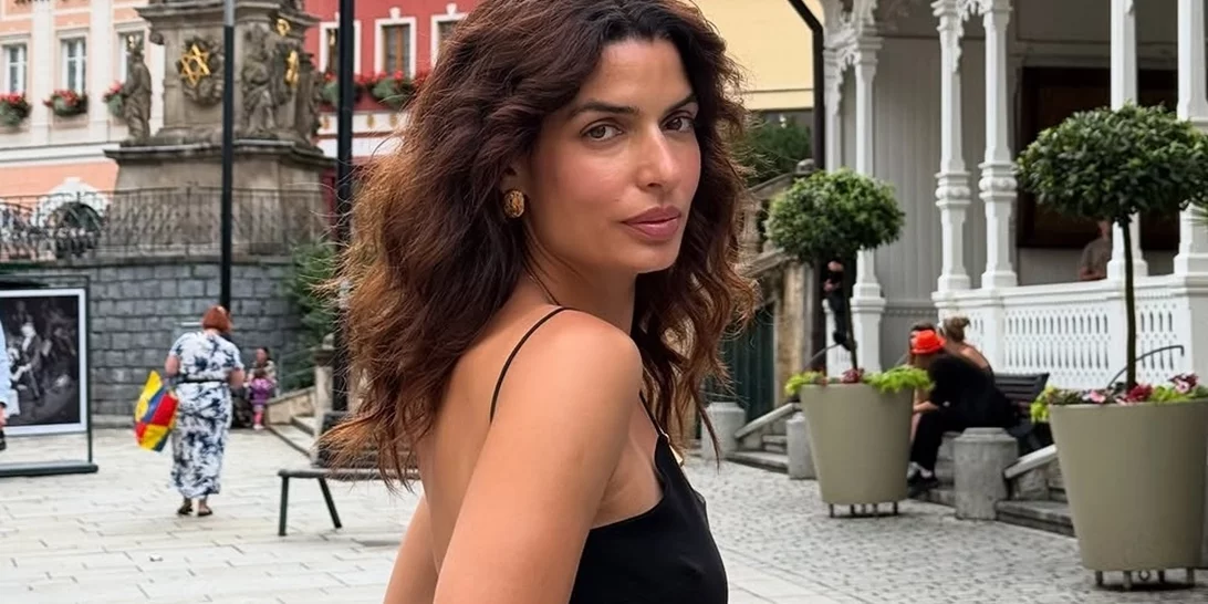 Η Τόνια Σωτηροπούλου με μαύρο φόρεμα | Πώς να αντιγράψεις το look της το καλοκαίρι