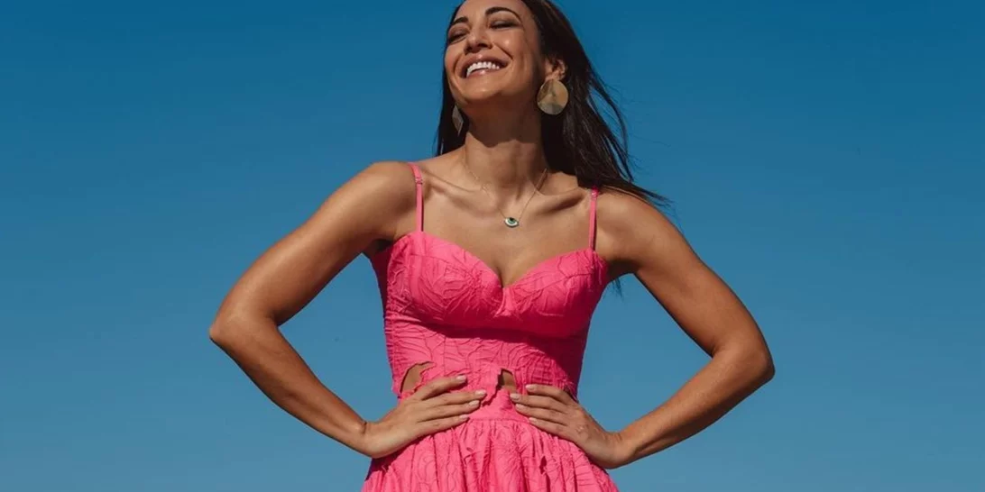 Η Ευγενία Σαμαρά φόρεσε την πιο ωραία φούστα για το καλοκαίρι | Θα την βρεις στα H&M