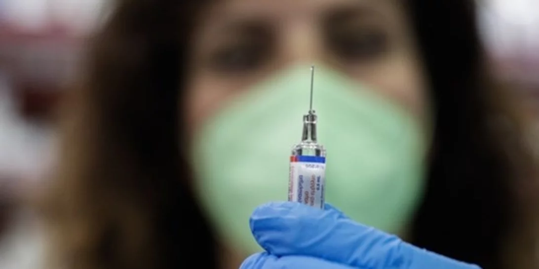 5+1 ερωτήσεις και απαντήσεις για το φετινό εμβόλιο της γρίπης - Οσα πρέπει να ξέρουμε