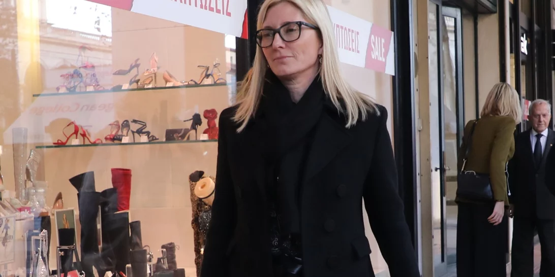 H Marie Chantal κράτησε την ιδανική τσάντα για το ταξίδι της στην Ελλάδα