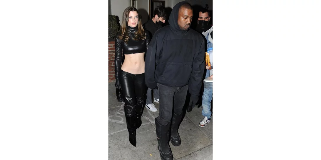 Kanye West | Έκανε την πρώτη του επίσημη εμφάνιση στο κόκκινο χαλί με την Julia Fox