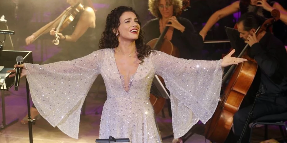 Φωτεινή Δάρρα | "Λένε ότι αλλάζω τους άντρες σαν τα πουκάμισα ενώ είχα τρεις στη ζωή μου"