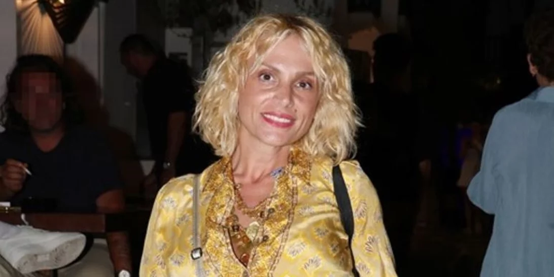 Ελεωνόρα Ζουγανέλη | Φθινοπωρινή εξόρμηση στα καντούνια της Κέρκυρας - Διαλέγει φρούτα και λαχανικά