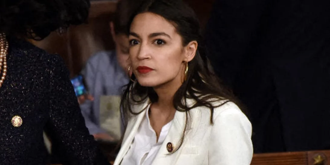 Alexandria Ocasio-Cortez: "Έχω πέσει θύμα σεξουαλικής βίας"