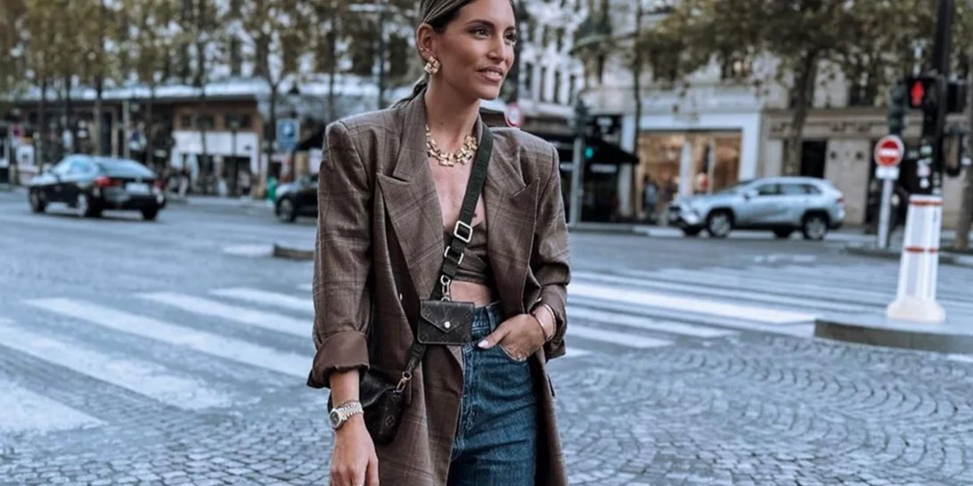 Η Αθηνά Οικονομάκου επέλεξε σε night out έξοδο της ένα look με κομμάτια που έχουμε όλες στην γκαρνταρόμπα μας