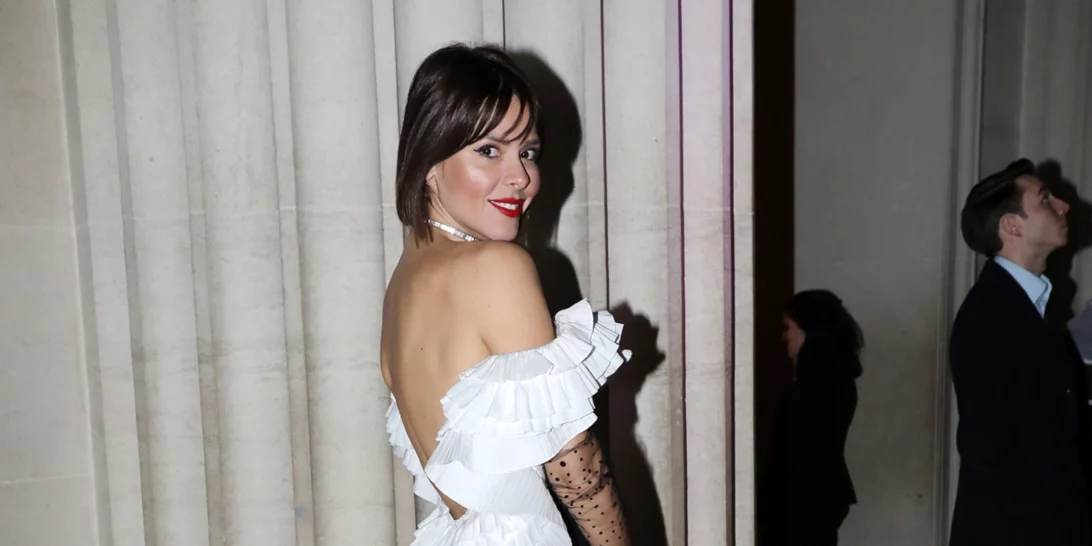 Η Έλενα Γαλύφα με κομμάτια από τη νέα φθινοπωρινή συλλογή της H&M